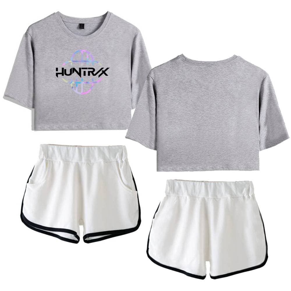 Hip streetwear crop top and athletic shorts set, casual and trendy, perfect for relaxed and sporty looks, affordable and stylish everyday clothing options, ideal for street fashion enthusiasts.